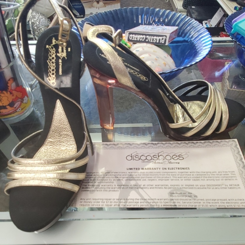 Disco shoes